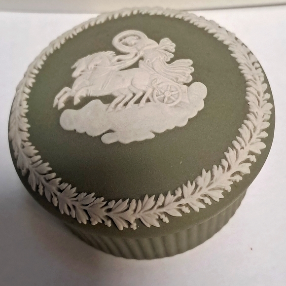 Wedgwood Other - Vintage Wedgwood Jasper ware Sage Green Round Lidded Box